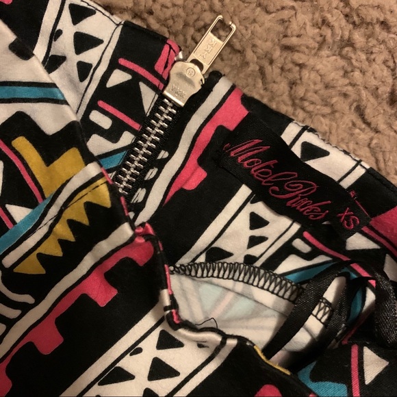 Motel Rocks Hot Pants Mini Shorts - Picture 3 of 3